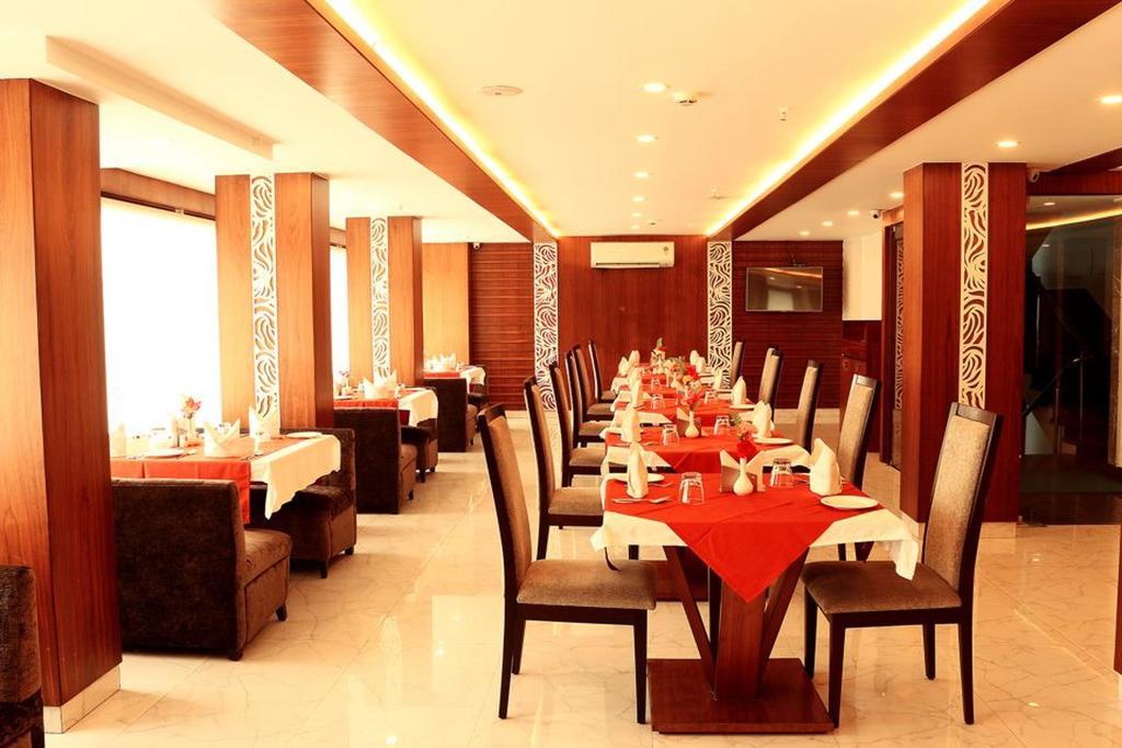 Oyo 1522 Npg Hotel Kolkata Eksteriør bilde
