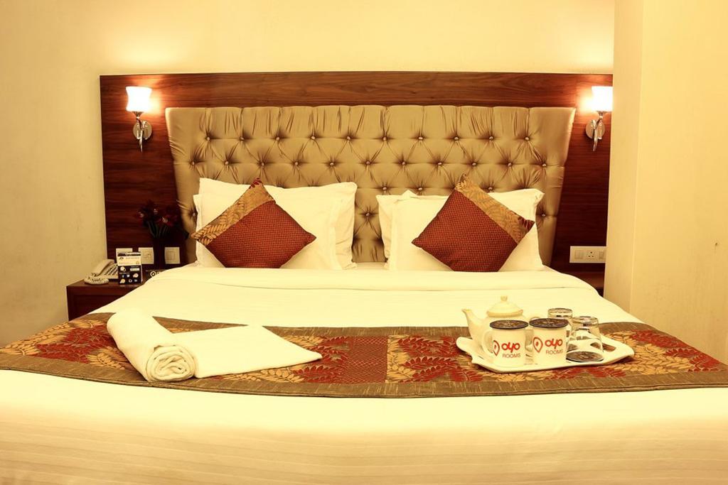 Oyo 1522 Npg Hotel Kolkata Eksteriør bilde